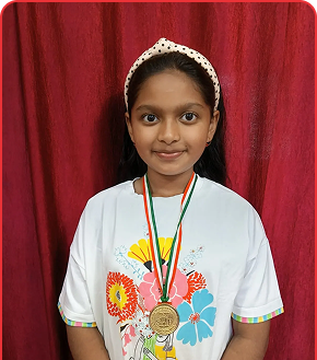 Pajaswati Dutta wearing a medal